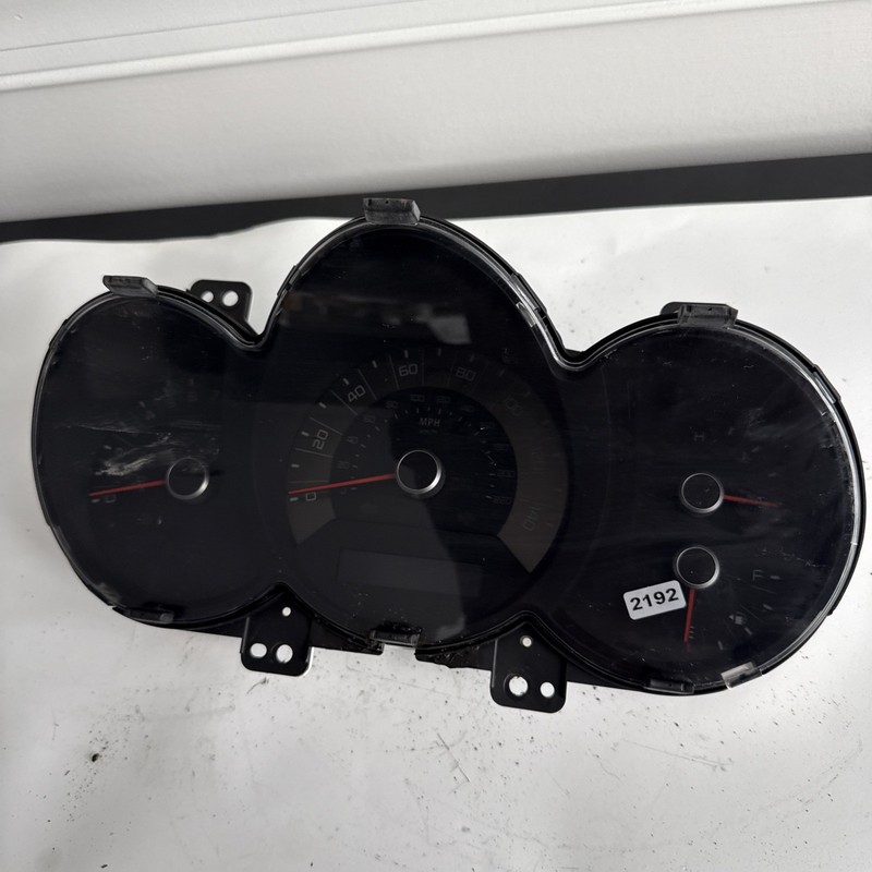 Fits 2010-11 Kia Soul Speedometer(miles n/a) OEM:940012K315 MILES 134,780