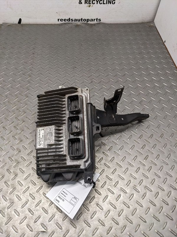 Engine ECM Electronic Module Engine Control 2.4L Fits 15 ACCORD 1169344