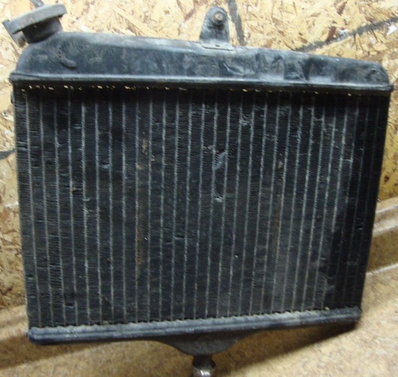 1985 Yamaha Venture XVZ1200 XVZ 1200 D Radiator Engine Cooling Coolant 1984 1983