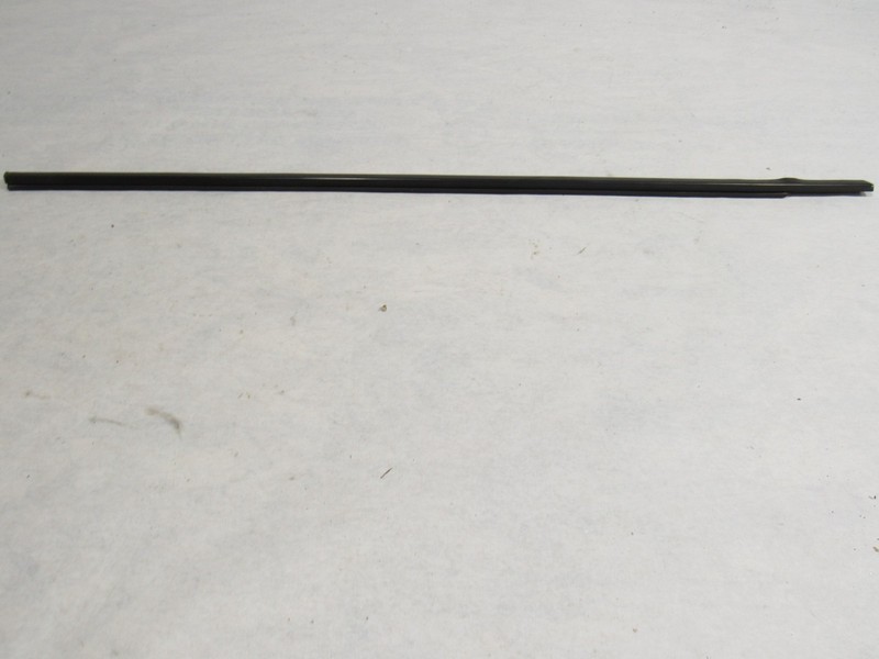 10-12 Land Range Rover HSE L322 2012 Front Right Door Window Belt Molding >:O