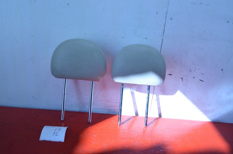 11-16 MINI COOPER COUNTRYMAN R60 FRONT LEFT / RIGHT HEADREST SET OEM