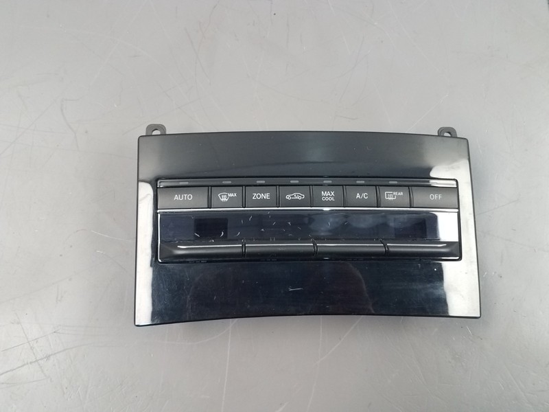 2011 Mercedes Benz AMG E 63 Climate Control Panel #8509 H5