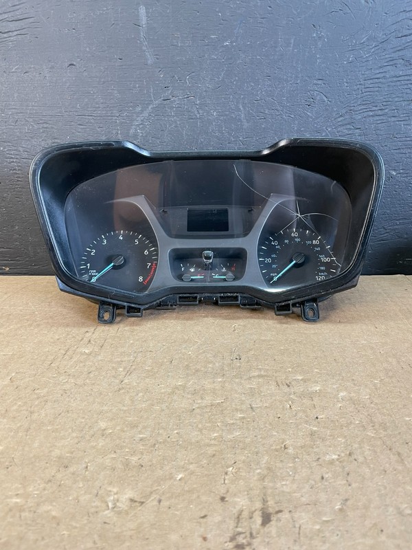 2018 to 2019 Ford Transit 150 250 350 Speedometer Cluster ad0398 DG