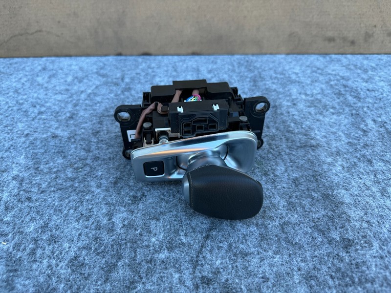 INFINITI QX50 QX55 2019-2024 OEM CENTER CONSOLE AUTOMATIC FLOOR SHIFTER ASSEMBLY