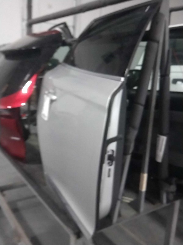 2015 Volvo XC60 Rear Right Door Silver Used OEM 495738 149K Miles