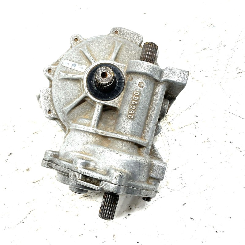 2007 Polaris Ranger 700 6x6 EFI OEM Middle Diff Gearcase 1332389 XP7.1
