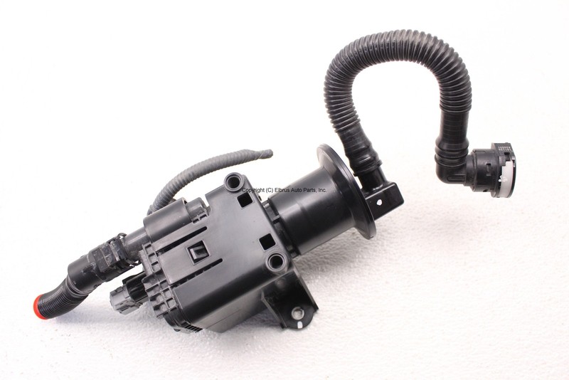 TOYOTA HIGHLANDER 17 18 19 FUEL LEAK DETECTION PUMP W/O HYBRID 90910AF006 OEM