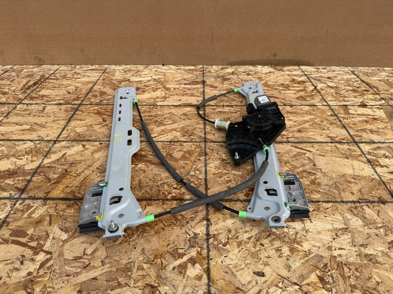 FORD BRONCO 21-25 OEM 4 DOOR REAR LEFT DRIVER WINDOW REGULATOR WITH MOTOR ASSY