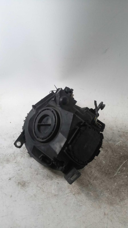 2013 MINI Cooper Right Headlight Assembly Red 229827 116K Miles Used