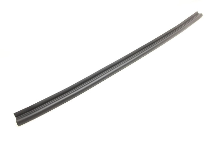 15-18 Porsche Macan 3.0L Hood Rearward Weather Strip Seal 95B823737