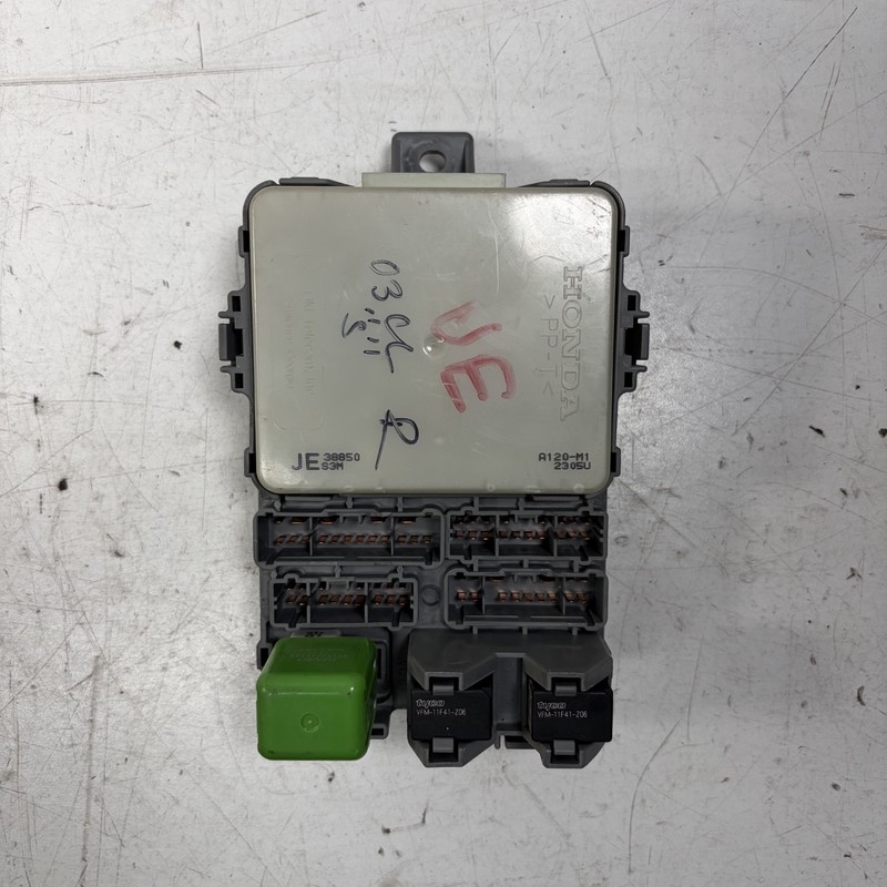 03 Acura CL Right Passenger Side Interior Fuse Box 38210-S3M-A02 OEM