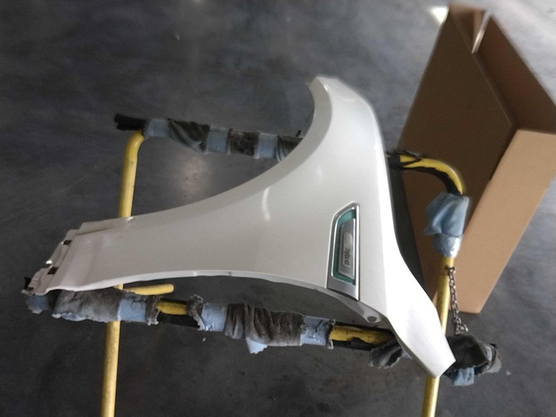 2015 KIA Optima Front Left Fender White Used 465368 104K Miles