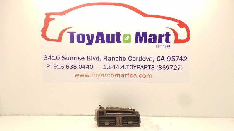 GS300 99 01 02 03 04 05 CNTR DASH VENT 55660-30340
