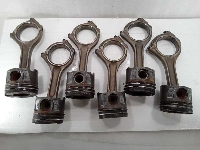 2014-2019 Dodge Ram 1500 Jeep GC 3.0L Eco Diesel Set of 6 Pistons and Rods