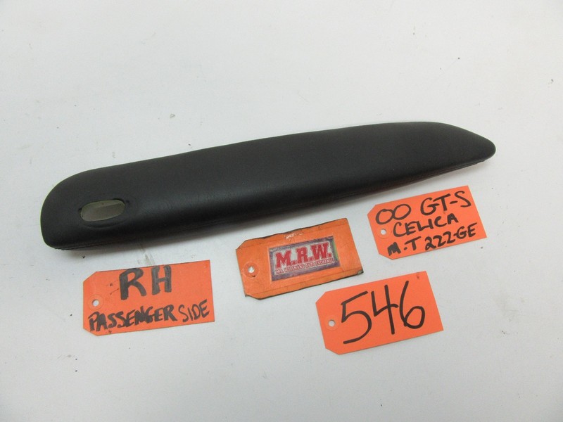 fits 00-05 CELICA GT RIGHT PASSENGER FRONT DOOR PANEL ARM REST 74211-20220 RF R