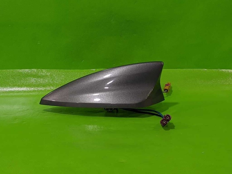 14-18 CADILLAC ATS ROOF RADIO SHARK FIN ANTENNA OEM 4439-16