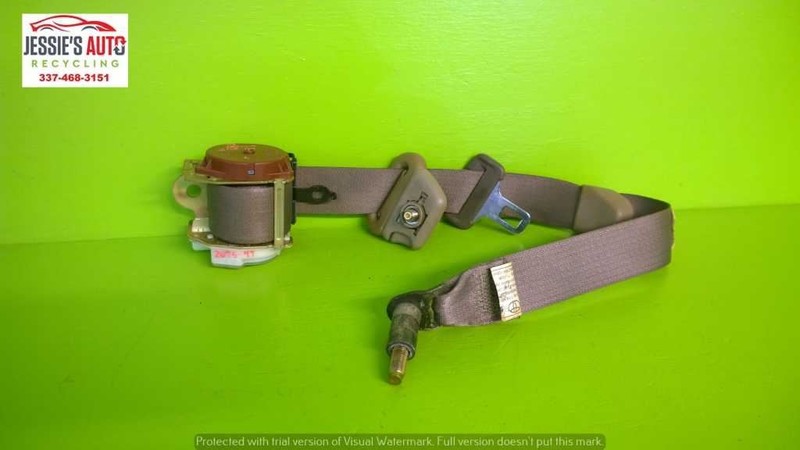 01 02 03 04 SEQUOIA SR5 4.7 AT REAR 2ND ROW LEFT SEAT BELT RETRACTOR OEM 2075-47