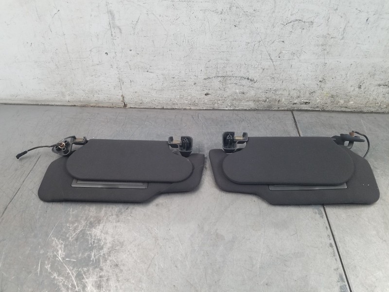 2003 03 04 Mercury Marauder Sun Visors #6869 H6
