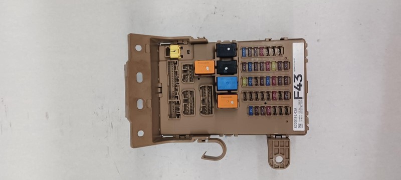 19 SUBARU IMPREZA Multifunction control module fuse block OEM
