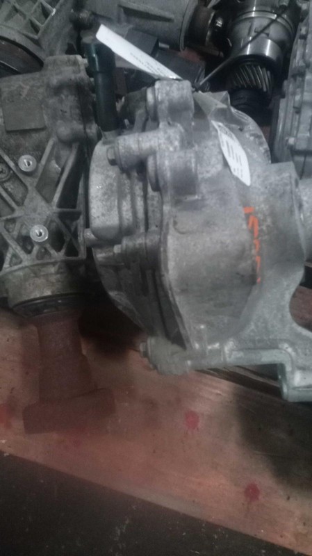 2022 JEEP GRAND CHEROKEE Differential Carrier Assembly OEM 68378450AA 4WD