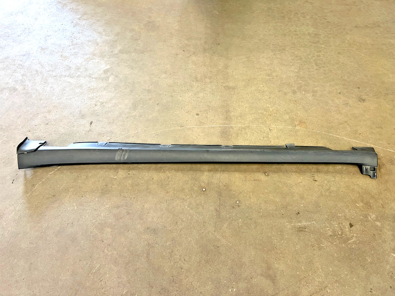 ⭐2016-2020 TESLA MODEL X LEFT DRIVER SIDE SKIRT ROCKER PANEL COVER OEM LOT2740