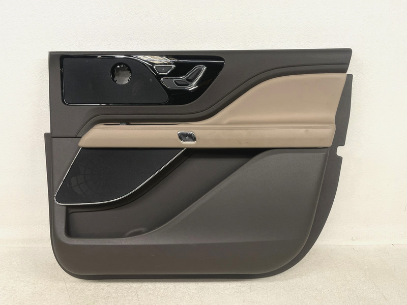 ⭐2020-2025 LINCOLN AVIATOR FRONT RIGHT PASS INTERIOR DOOR PANEL TRIM OEM LOT2682