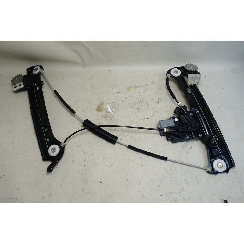 21-25 BMW G22 4-Series G23 G82 M4 Right Passenger Window Lifter Reg w Motor OEM