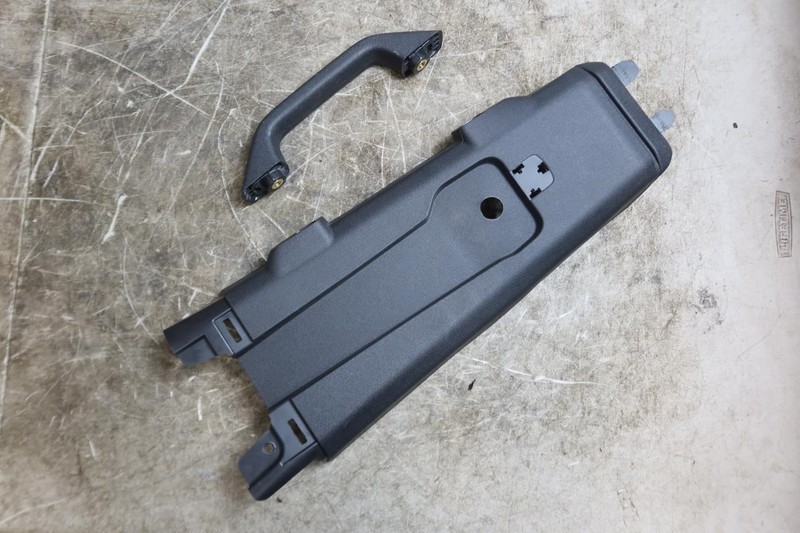 2021-2025 Ford Bronco OEM Left LH Driver Side B Pillar Grab Handle M2DB S24583