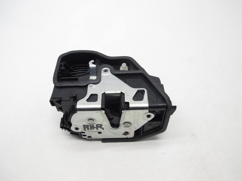 09-20 BMW F30 335i 328i F36 440i XI DOOR LOCK ACTUATOR LATCH RIGHT REAR 121223