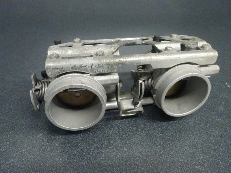 Ski-Doo OEM Main Fuel Throttle Bodies Body Carb 420889199420889202 MXZ Renegad