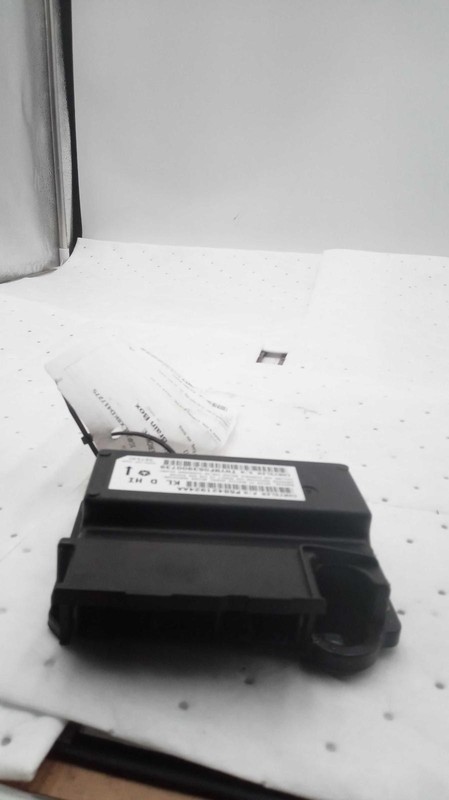 Used Air Bag Module fits: 2019 Jeep Cherokee Air Bag air bag Grade A