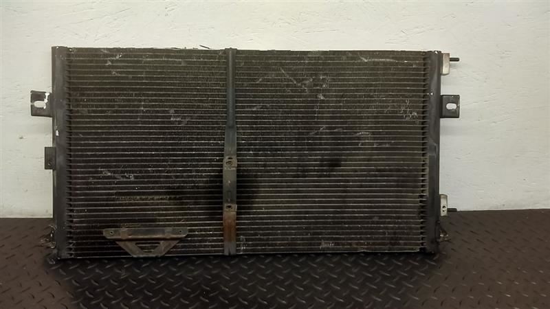 2000 Chrysler Town & Country Main A/C AC Condenser OEM 04809129AB
