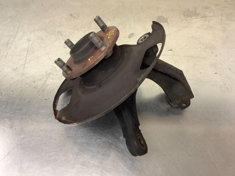 80-81 Civic Left Front Suspension Knuckle Spindle Stub Hub Bearing Used OEM