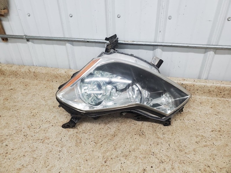 Driver Headlight Xenon HID Adaptive Headlamps Fits 08-10 INFINITI M35 303659