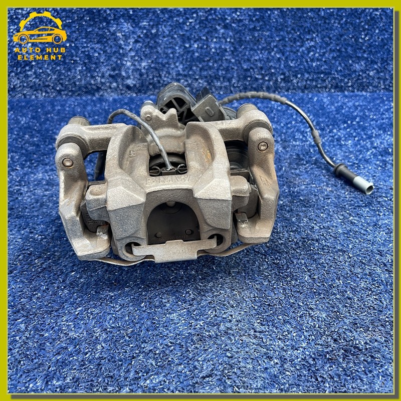 2014-2021 BMW i3 Rear Right Pass Side Brake Caliper w/ Parking Servo Motor OEM