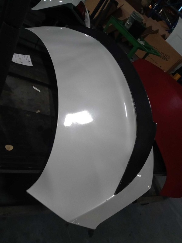 2013 BMW 650i OEM White Deck Lid Trunk Lid 518796, 95K Miles, Warranty