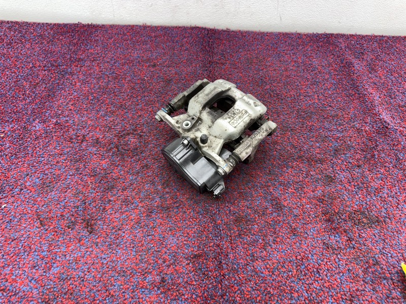 FORD BRONCO 2021-2025 OEM REAR LEFT DRIVER BRAKE CALIPER ASSEMBLY