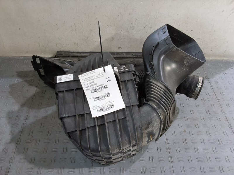 2021-2025 Dodge 2500 Air Cleaner Intake Box Assembly 6.4L