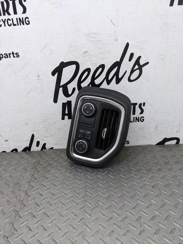 2019-2021 CHEVROLET SILVERADO DASH LEFT HEADLIGHT SWITCH Vent Trailer 1169724