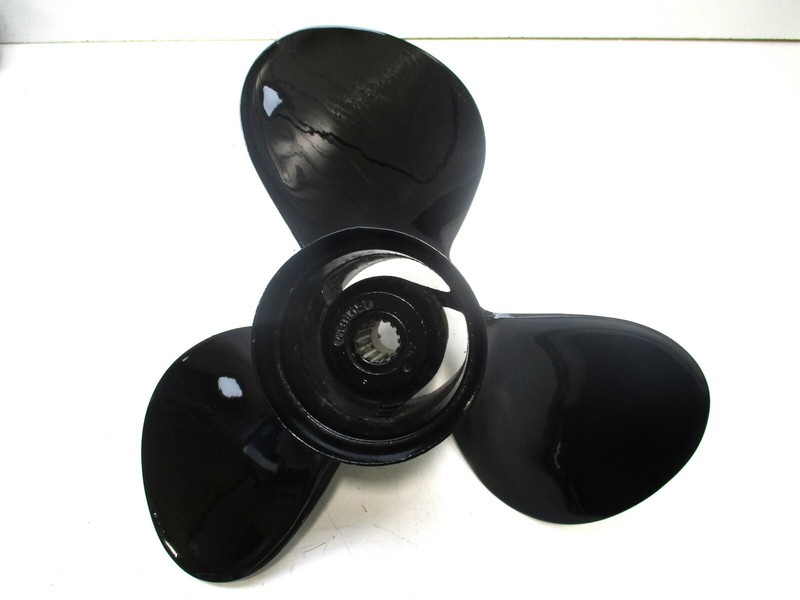 66450A4 15 3/4 X 17P Prop 4 3/4" Gearcase Mercury, Mercruiser Alpha