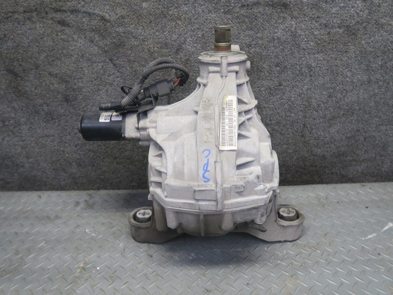 2011-2018 PORSCHE CAYENNE 958 TURBO 4.8L REAR DIFFERENTIAL CARRIER 2.92 RATIO