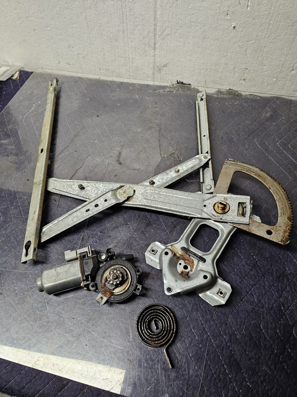 ⭐2000 FORD F-250 F-350 FRONT RIGHT WINDOW REGULATOR W/MOTOR OEM