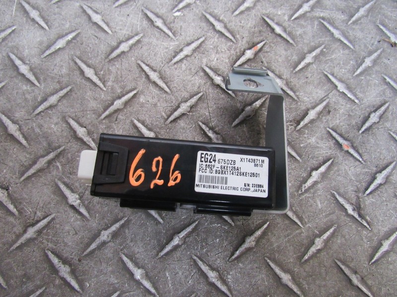 08 09 10 MAZDA 5 THEFT-LOCKING CONTROL MODULE EG24675DZB