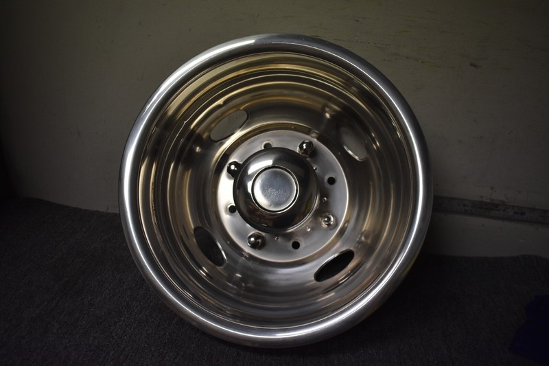 TRUNK HUB CAP 8 LUG NUTS FACTORY OEM