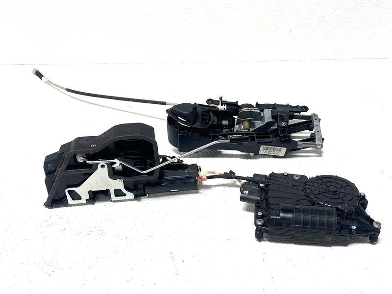 11 12 13 BMW 535i F10 REAR LEFT DOOR SOFT CLOSE LOCK LATCH ACTUATOR #A0.16