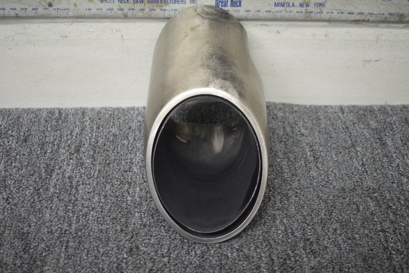 2015-2018 PORSCHE MACAN EXHAUST TIP FACTORY OEM