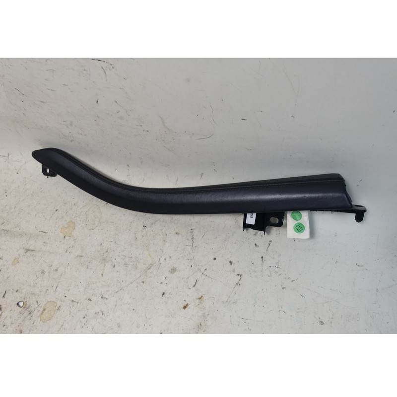 BMW F10 5-Series Front Console Armrest Strip Clip Black Napa Leather OEM