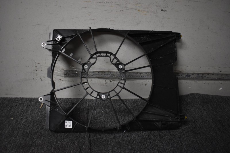 RADIATOR TRIM FACTORY OEM