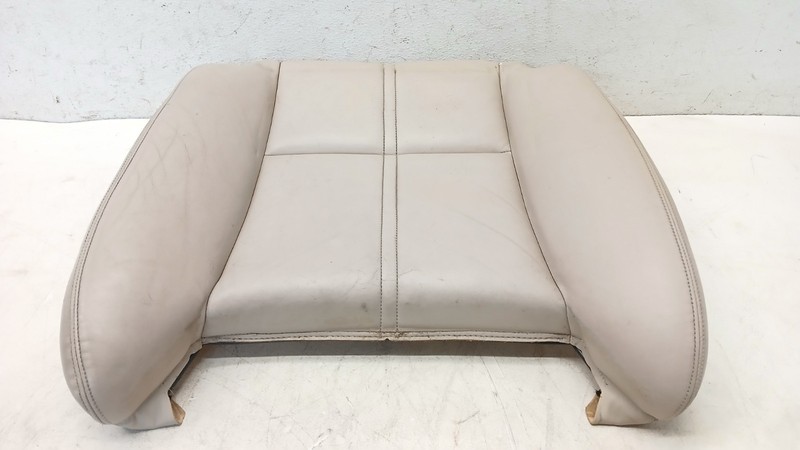 09-12 BMW F01 F02 750i 740Li LOWER SEAT CUSHION LEATHER RIGHT FRONT OEM 011425