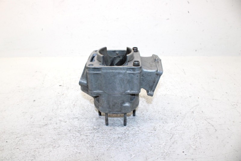 1995 Yamaha Vmax 600 Le Oem 75mm Bore Cylinder Head 8CA-11311-00-00 SY21